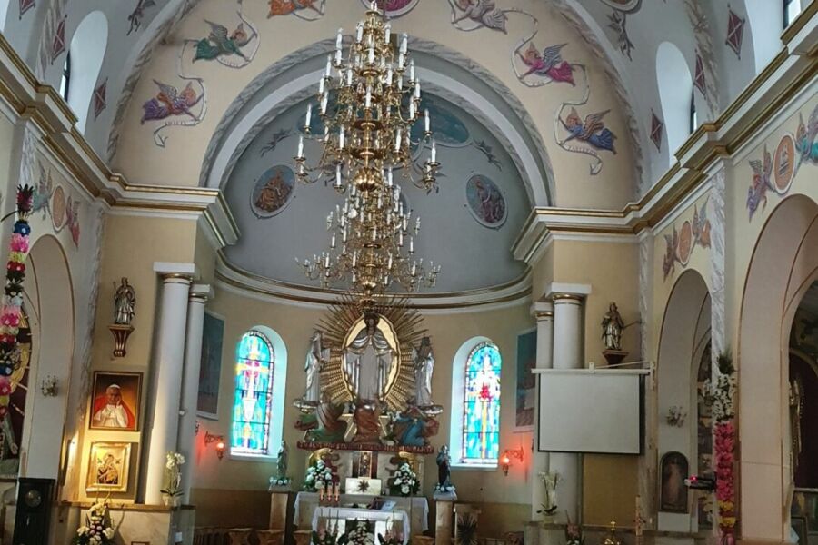 Innenaufnahme Kamienica Kirche